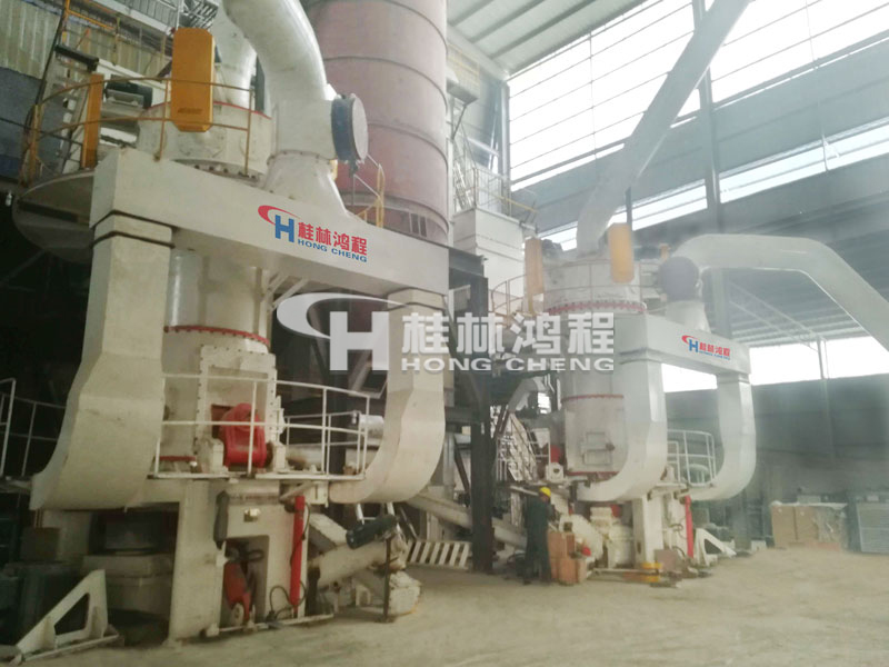 石墨粉廠家，石墨磨粉機(jī)，超細(xì)磨粉機(jī)，超細(xì)立式磨粉機(jī)，超細(xì)立磨，磨粉設(shè)備，桂林鴻程