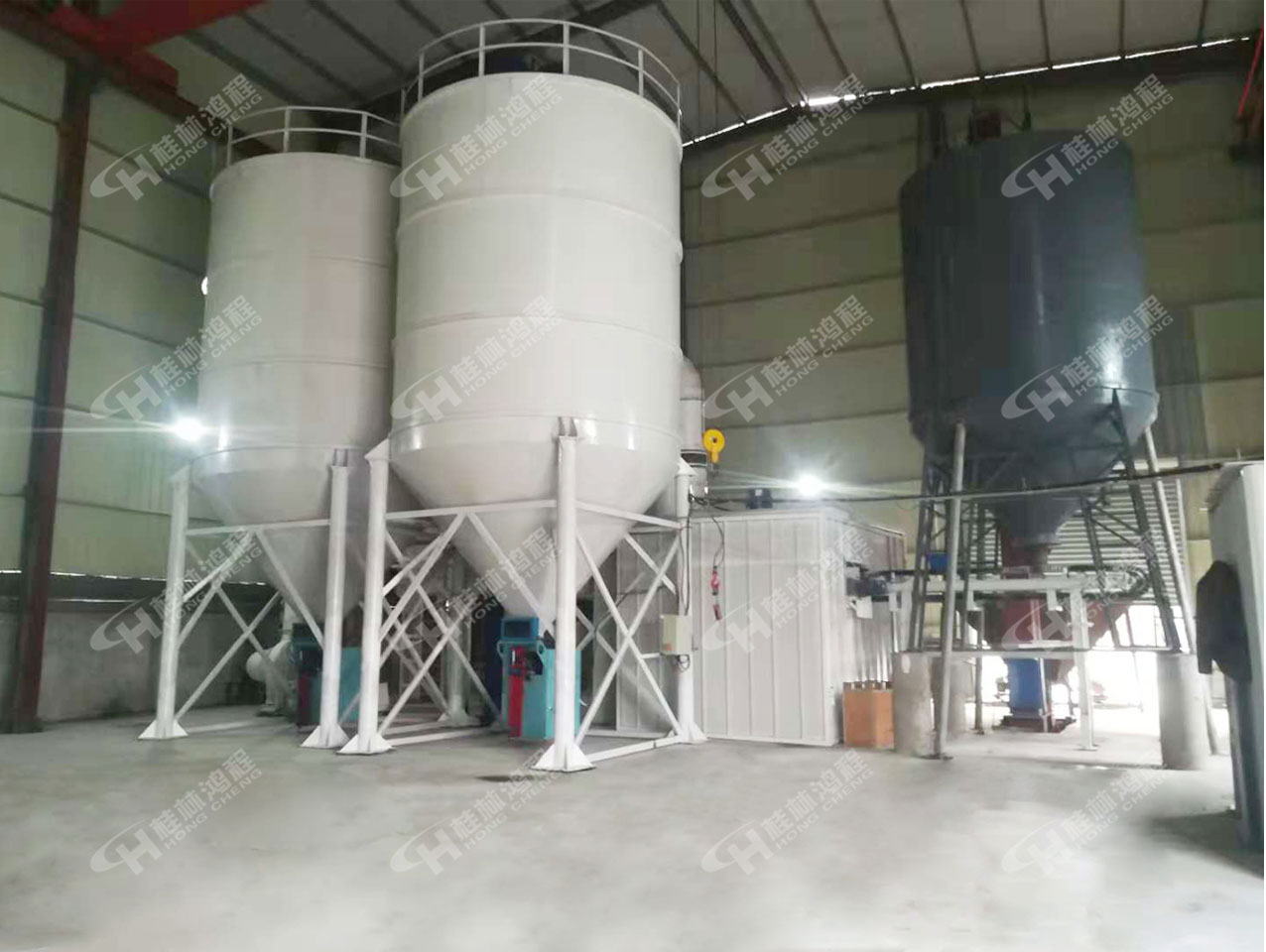 重鈣粉1500目超細磨粉機，重鈣粉1500目，重鈣磨粉機，超細磨粉機，超細環(huán)輥磨粉機，超細環(huán)輥磨，廠家，磨粉機價格
